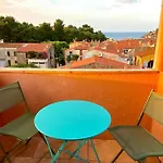 Daire Fisherman's House With Sea Views *