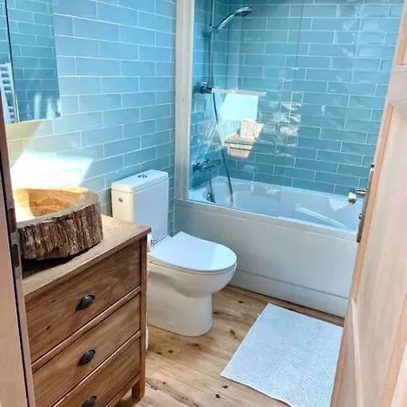 Fisherman's House With Sea Views شقة