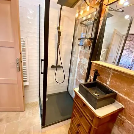 Fisherman's House With Sea Views شقة كولِيورْ