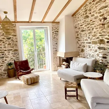 Fisherman's House With Sea Views *