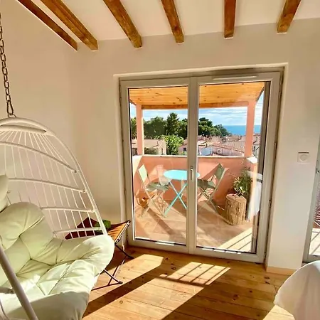Fisherman's House With Sea Views