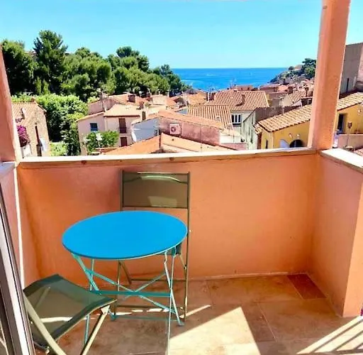 Fisherman's House With Sea Views Apartman