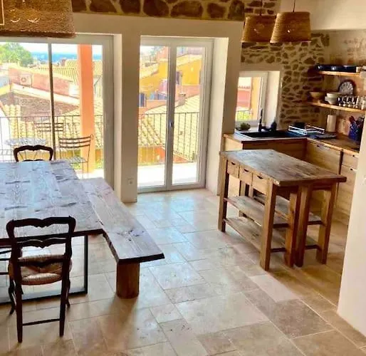 Fisherman's House With Sea Views Collioure