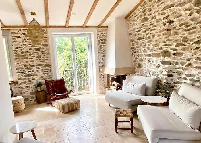 Fisherman's House With Sea Views *