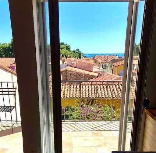 Fisherman's House With Sea Views Apartman